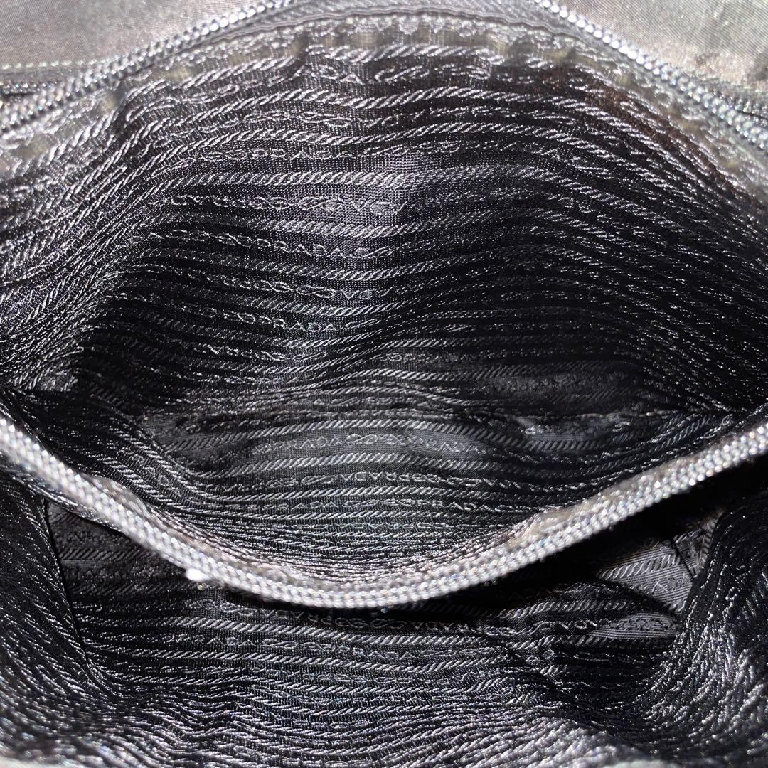 【良品】PRADA プラダ　トートバッグ　ナイロン　ブラック　黒　刺繍　肩掛け