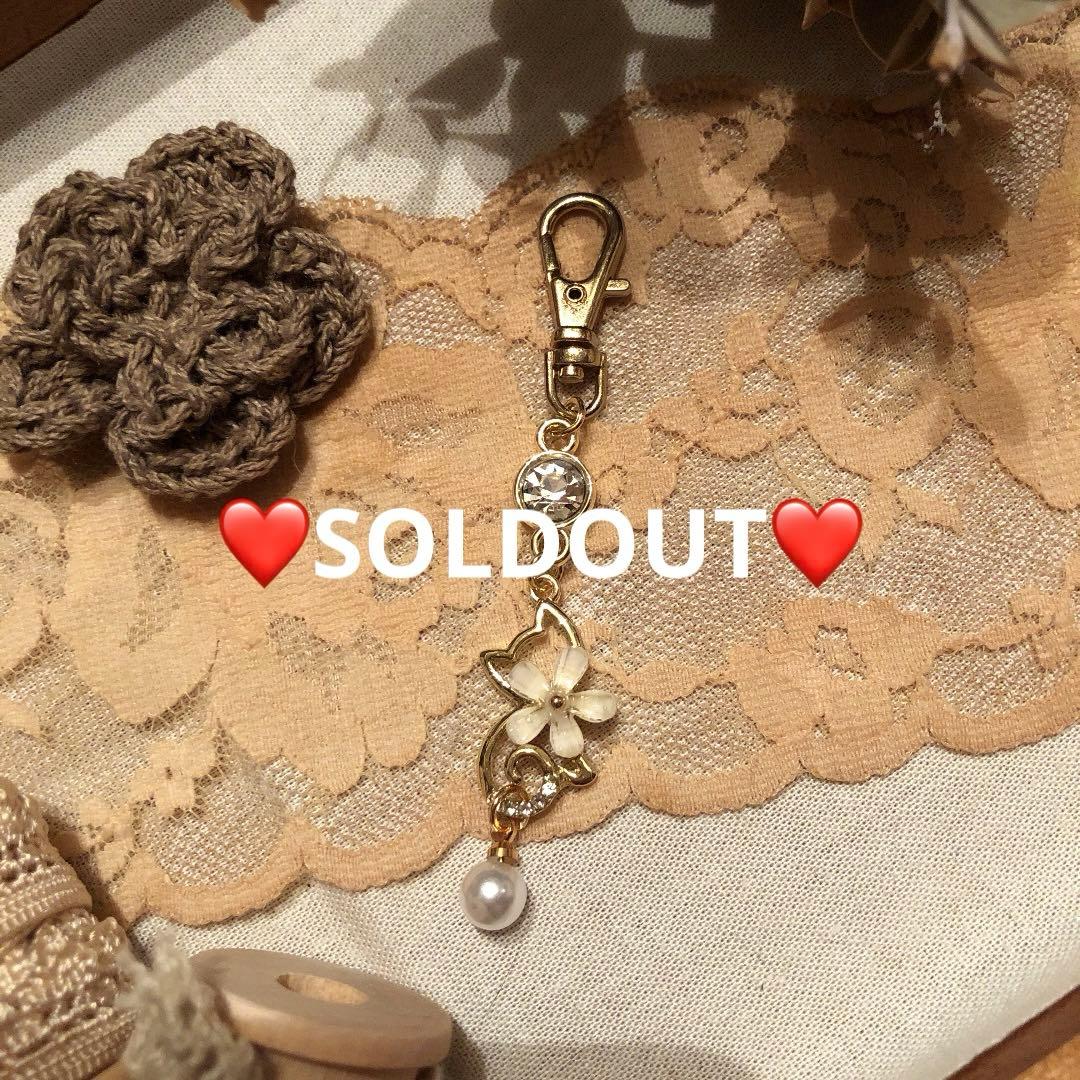 ＊ハンドメイド＊キラキラオシャレニャンコ♡マスク・ファスナー・バッグチャーム②