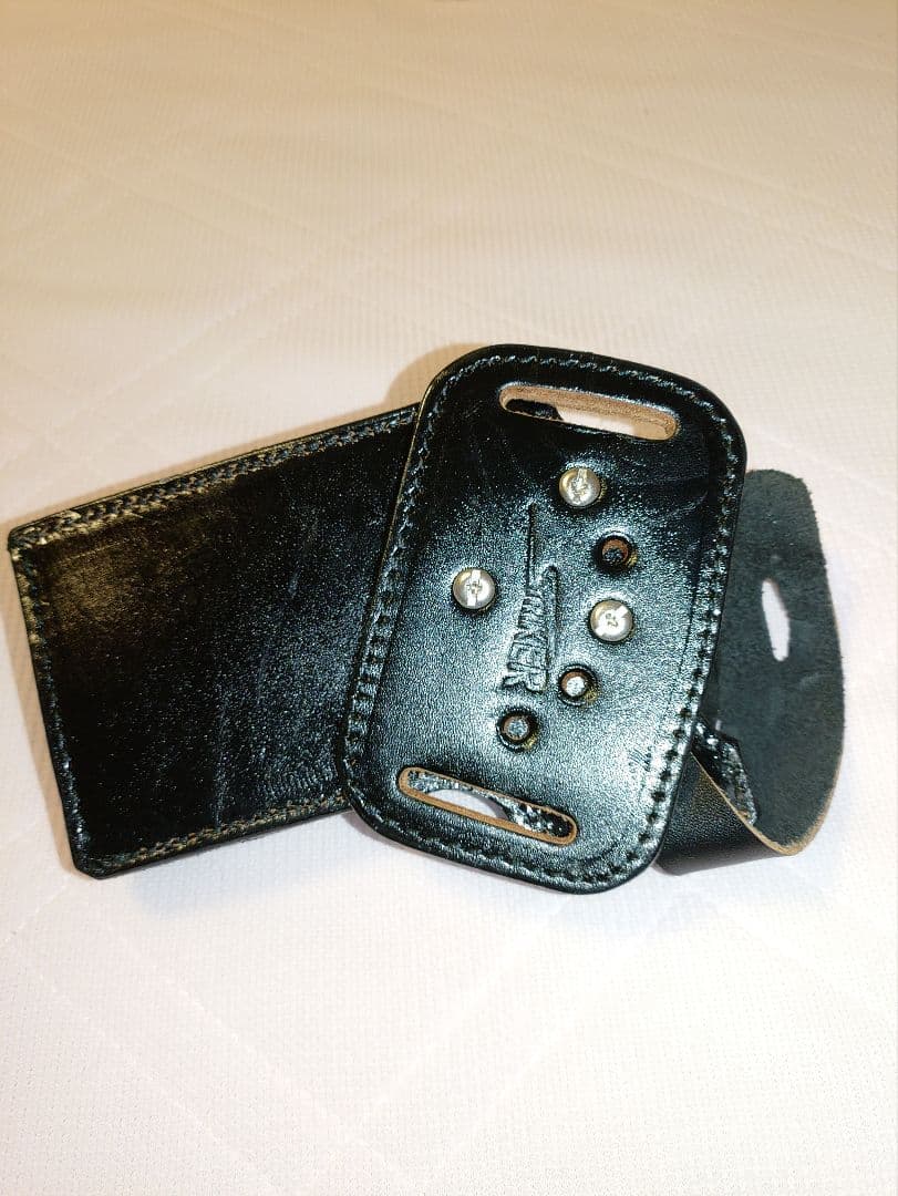 d*8様 「クライムハンター2」内 ジョウ河村使用 ストライカー 92Fヒップホ