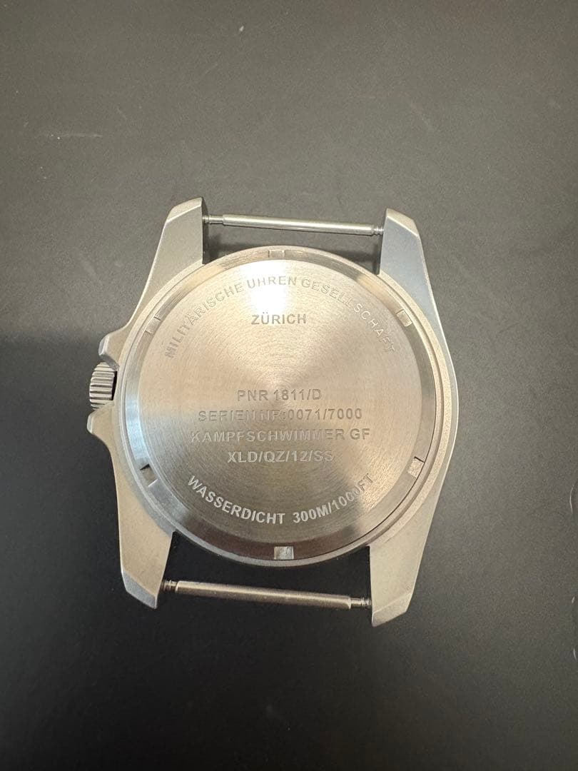 極美品【ベルト2本&付属品付】MWC Military Divers Watch