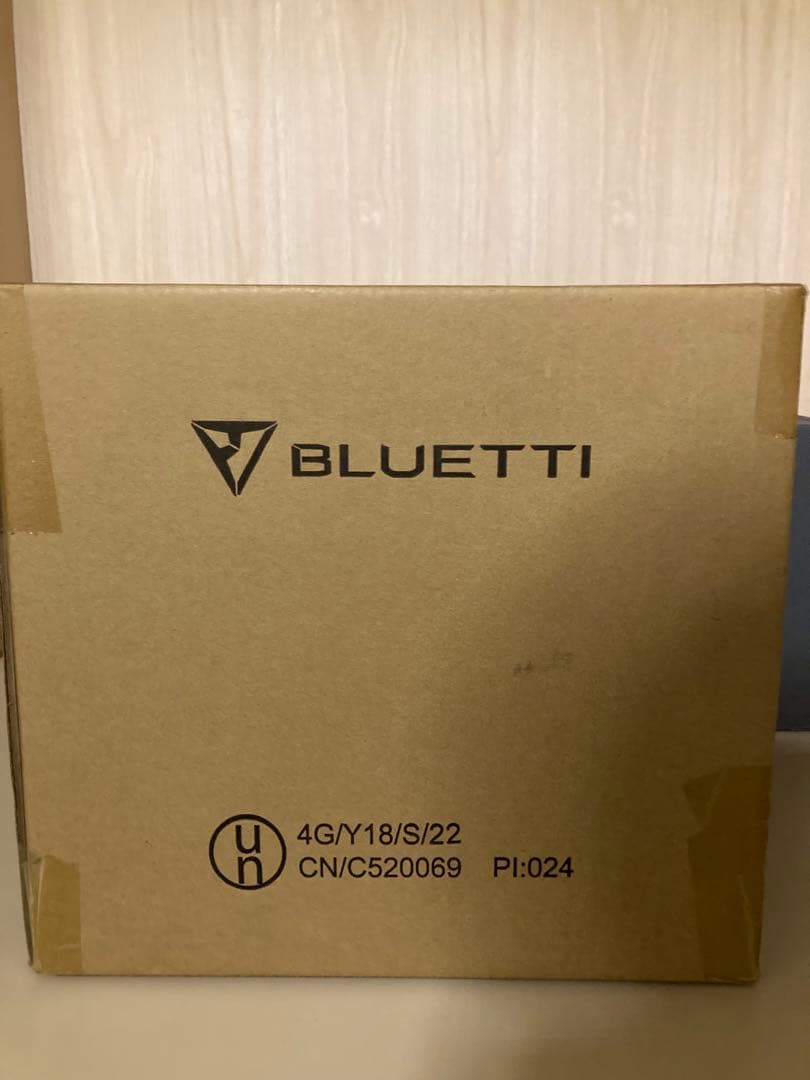 最終値下げ 新品 BLUETTI EB55 ポータブル電源 537Wh、700W
