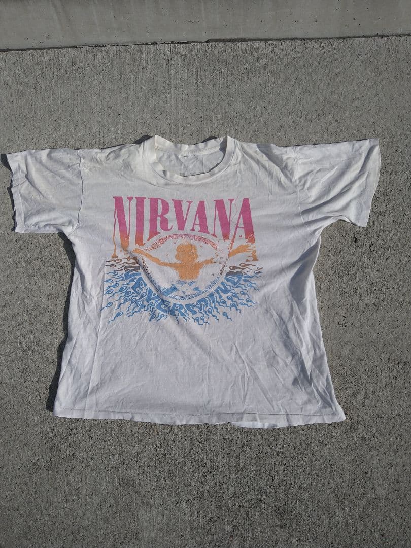 NIRVANA Nevermind Tシャツ
