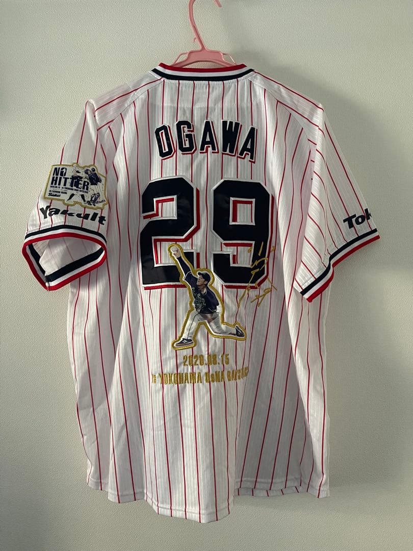 ヤクルトスワローズ　小川　ノーヒットノーラン　ユニフォーム