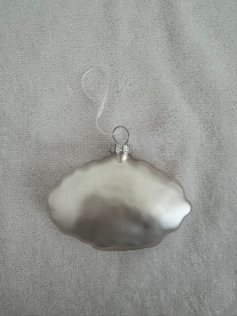 アスティエオーナメント　目の形のクリスマスオーナメント