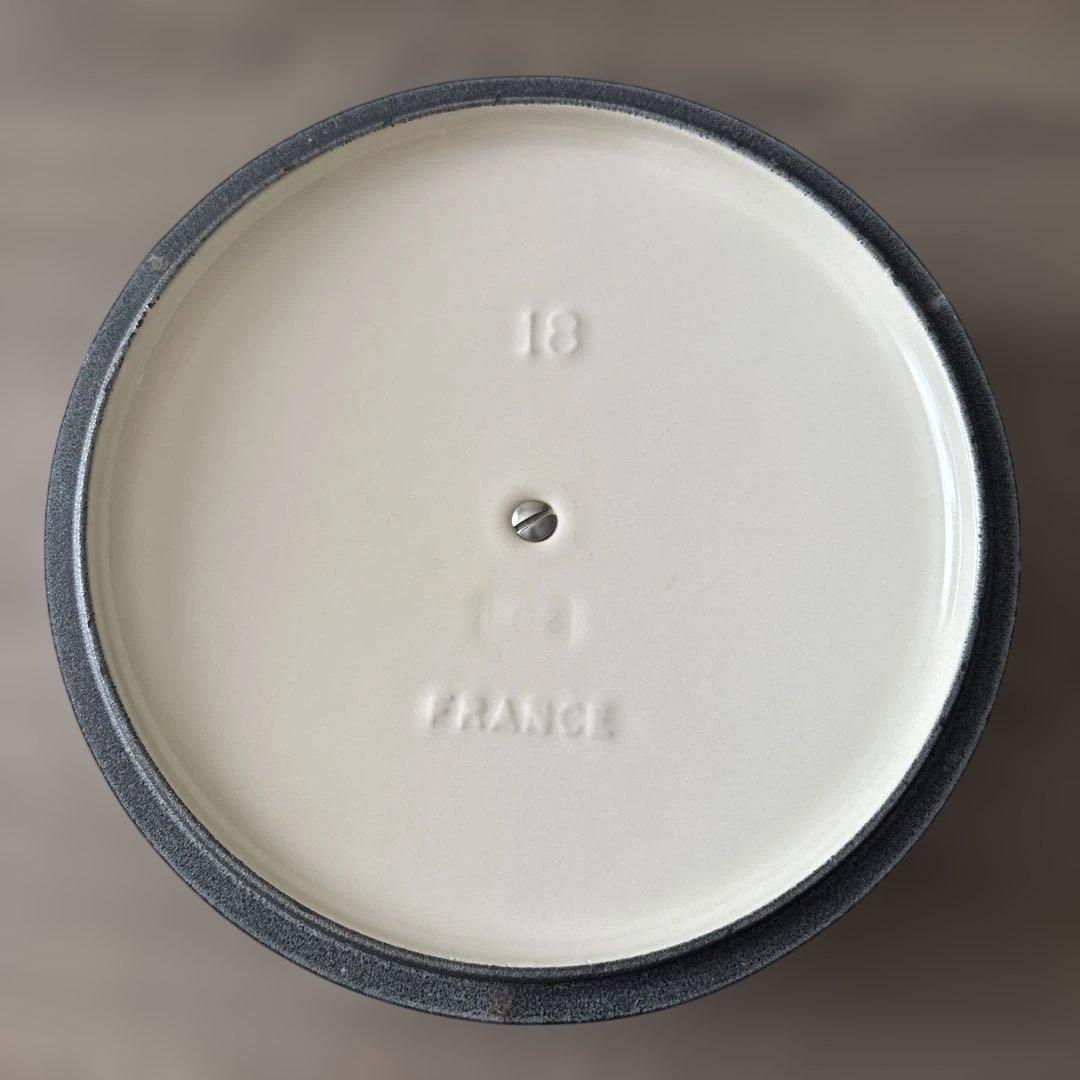 ル・クルーゼ/ココットロンド/シャンブレー/18cm