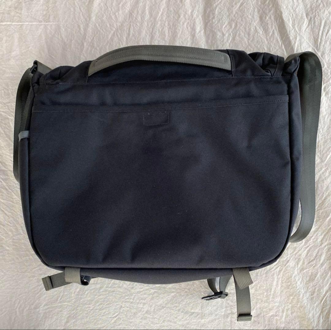 パタゴニア　patagonia メッセンジャーバッグ　ブラック　y2k