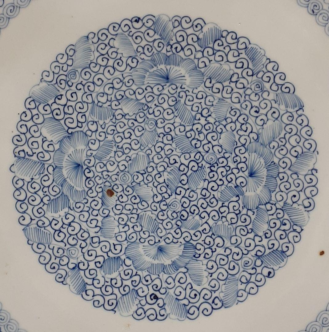 江戸時代後期　古伊万里　染付　窓絵に松竹梅　唐草文様　裏　たこ唐草文様　特大大皿