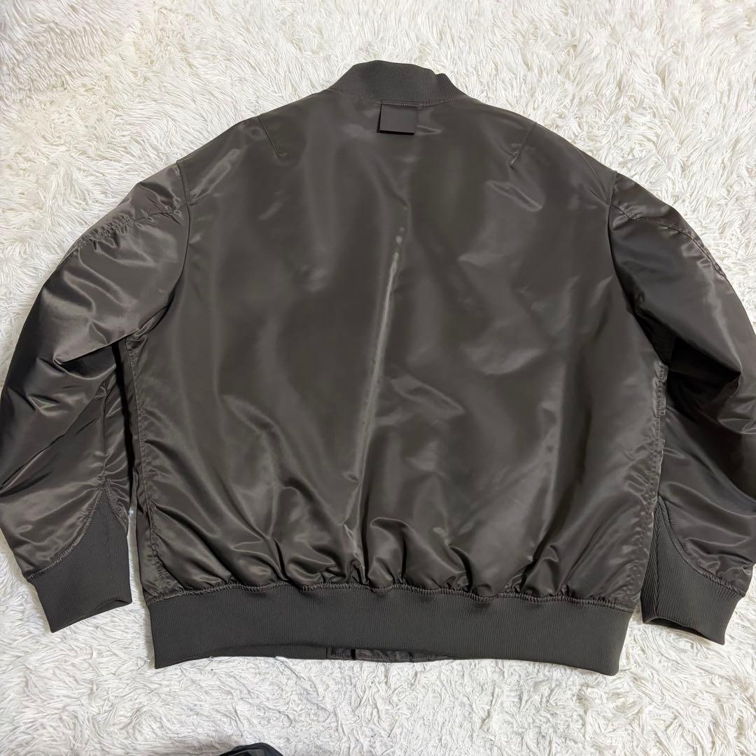 【極美品】UNIQLO +J ハイブリッドダウンオーバーサイズMA-1 グレー