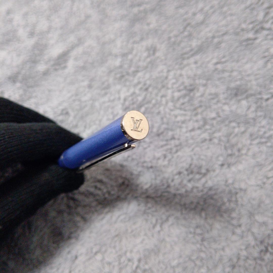 インク新品 ✨️ LOUIS VUITTON ボールペン 水色 ツイスト式