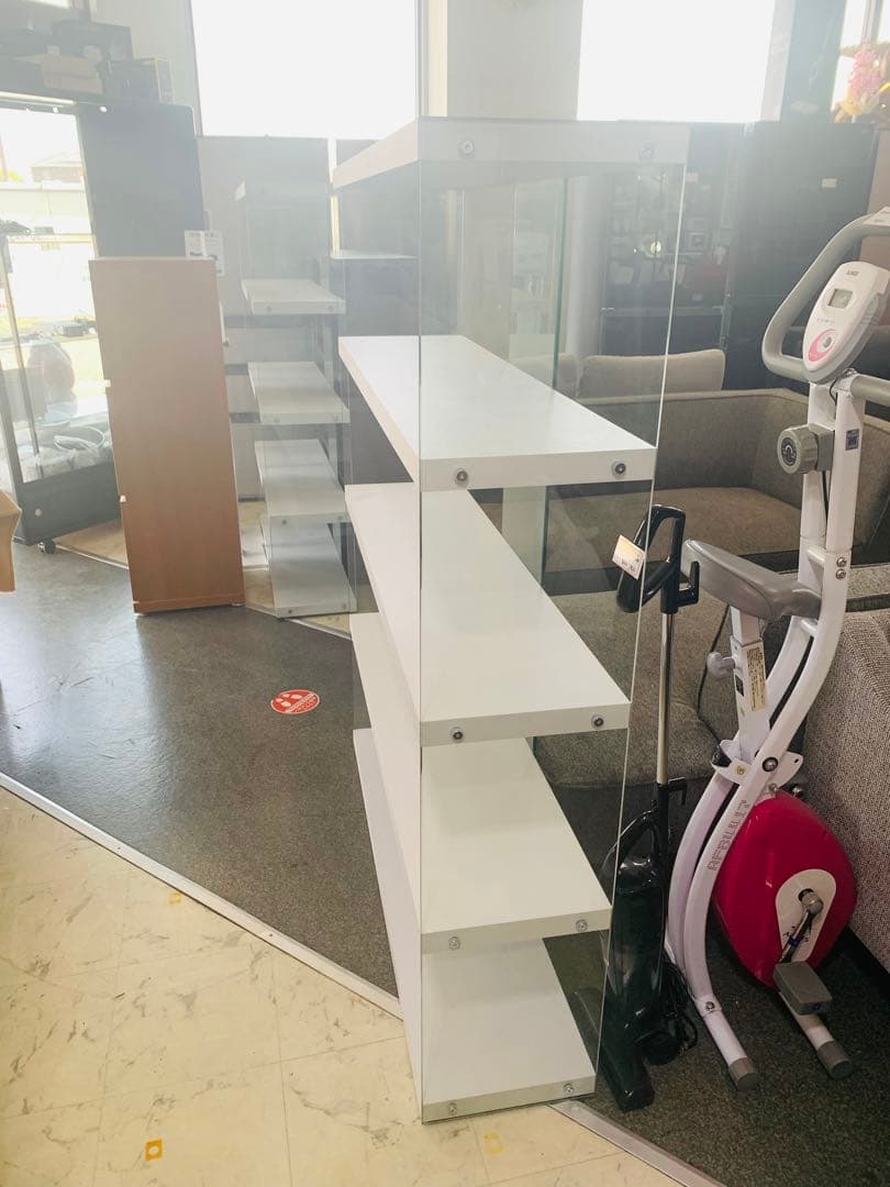 4段シェルフ 飾り棚