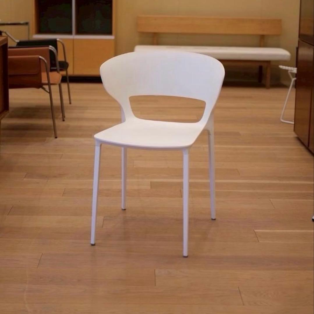 カッシーナイクスシー　KOKI707　チェア　椅子