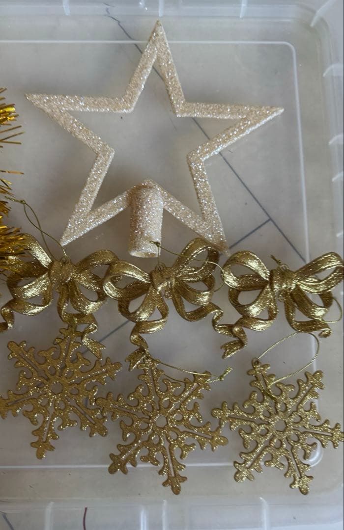 クリスマスツリー　210㎝ ニトリ　オーナメント付き