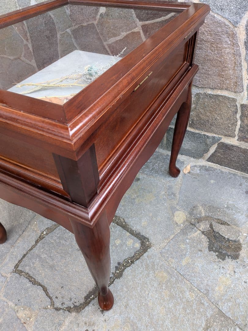 猫脚ガラスディスプレイテーブル ショーケース　最終値下げ