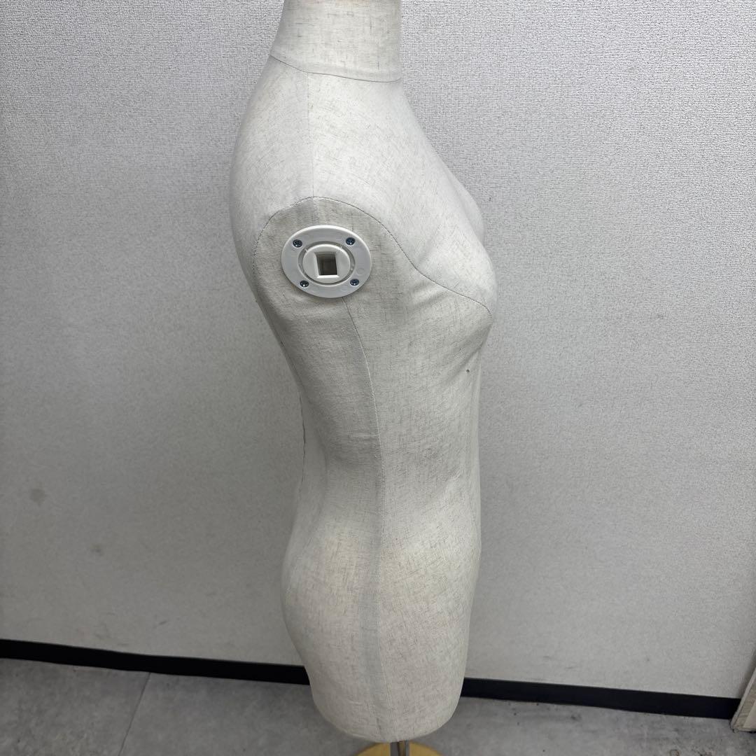 レディーストルソー　可動式アーム付きトルソー 店舗用品 什器