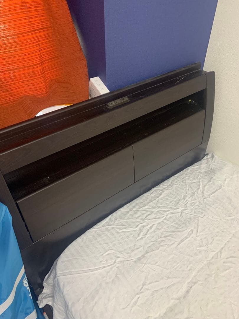 ベッドフレーム Single bed with Hard mattress