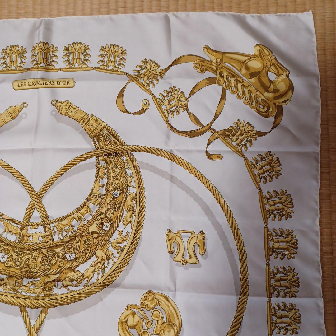 エルメススカーフ　カレ　黄金の騎士