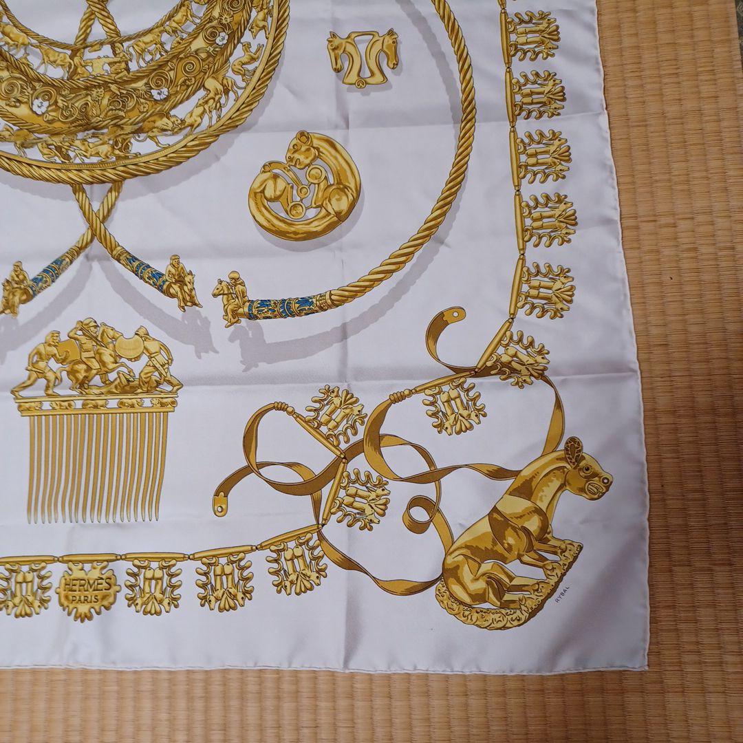 エルメススカーフ　カレ　黄金の騎士
