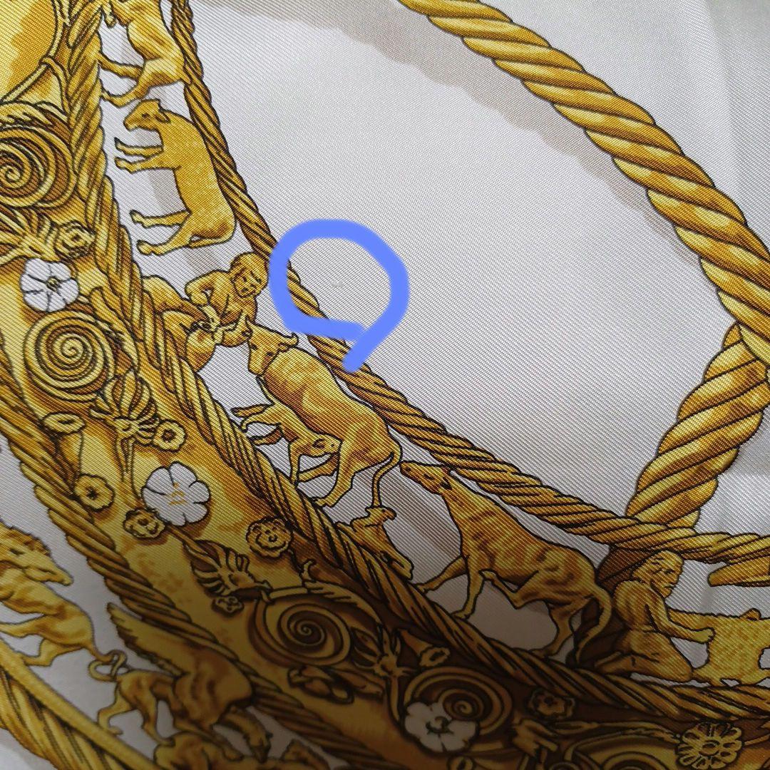 エルメススカーフ　カレ　黄金の騎士