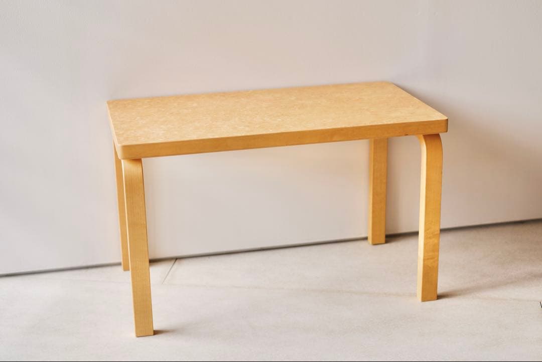 【限定】Artek l ベンチ(サイドテーブル)l 153B l カーリーバーチ