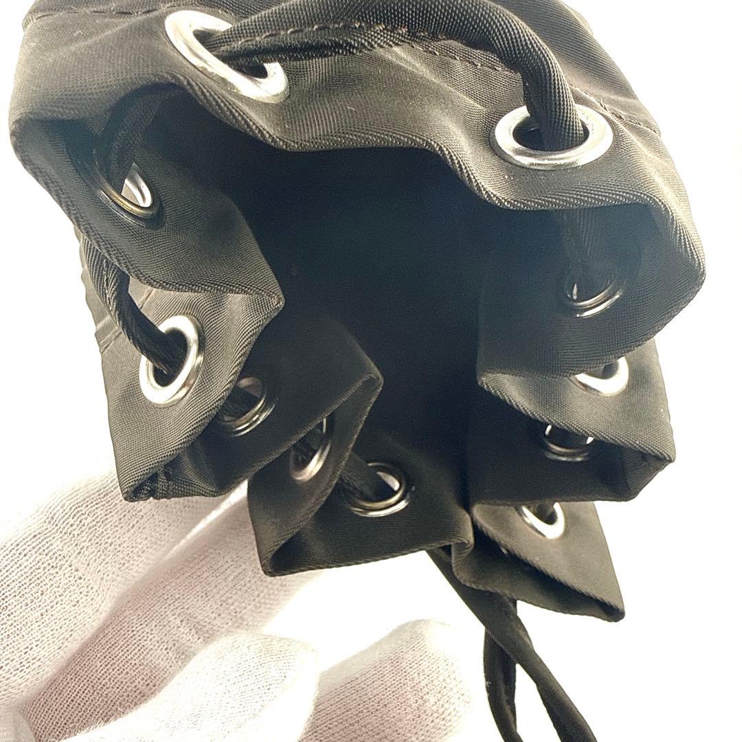 PRADA ナイロン 巾着ポーチ 三角ロゴ カーキ ブラウン MV369