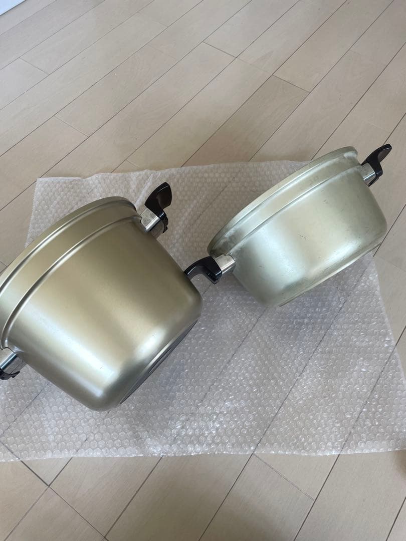 しばのキッチン　IH対応ゴールド両手鍋 2個セット！