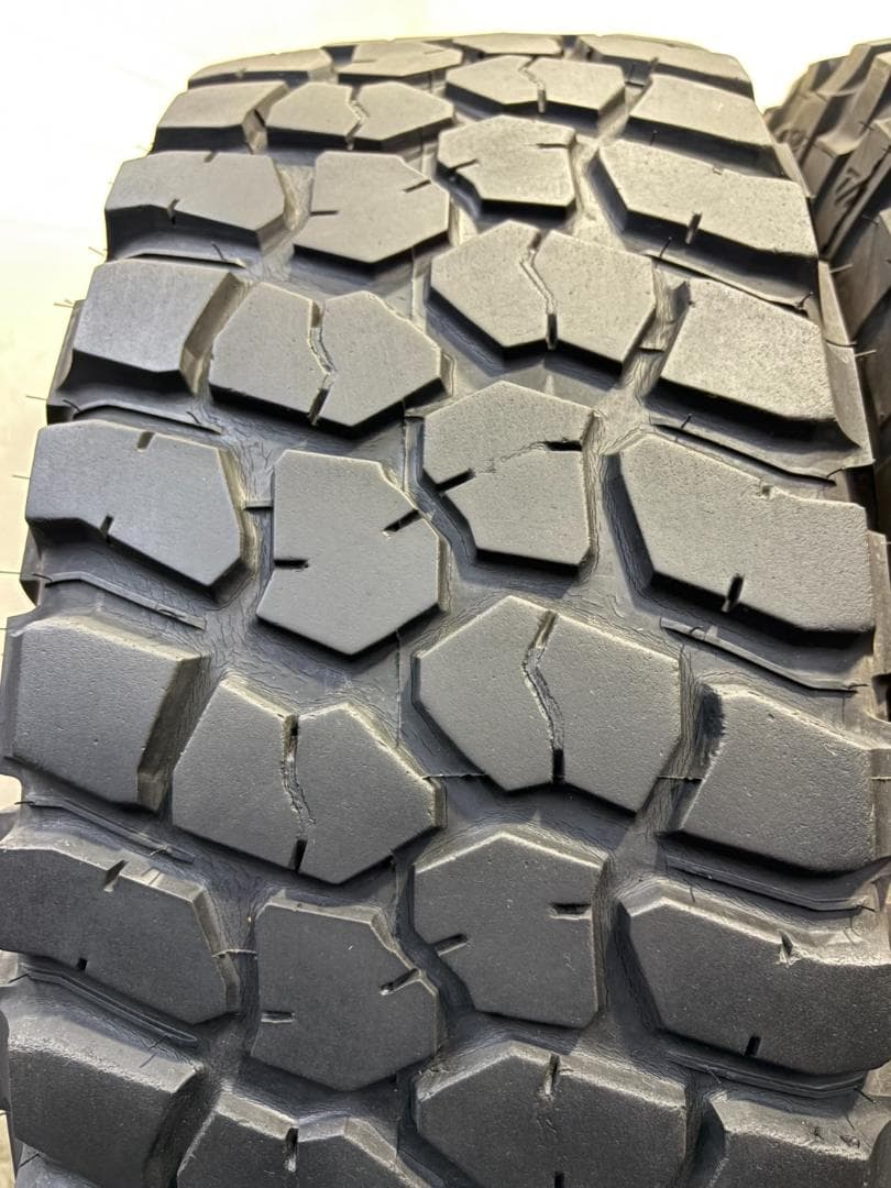 【訳あり特価】BFグッドリッチ マッドテレーン KM2 285/75R16 4本