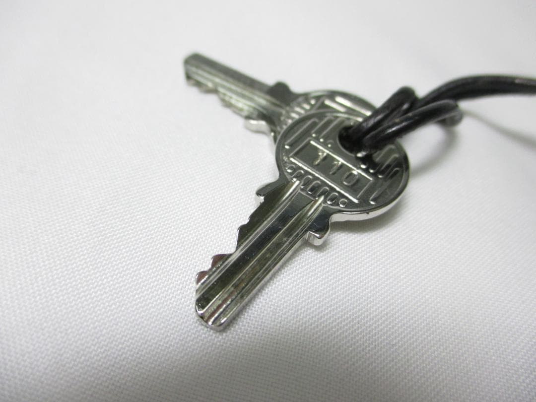 超美品 HERMES エルメス カデナ シルバー 鍵 南京錠 110 カギ