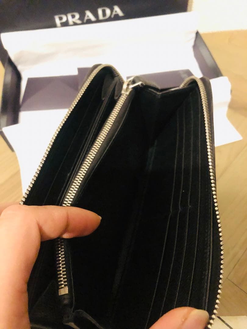 PRADA 長財布(ICチップ(RFID)搭載