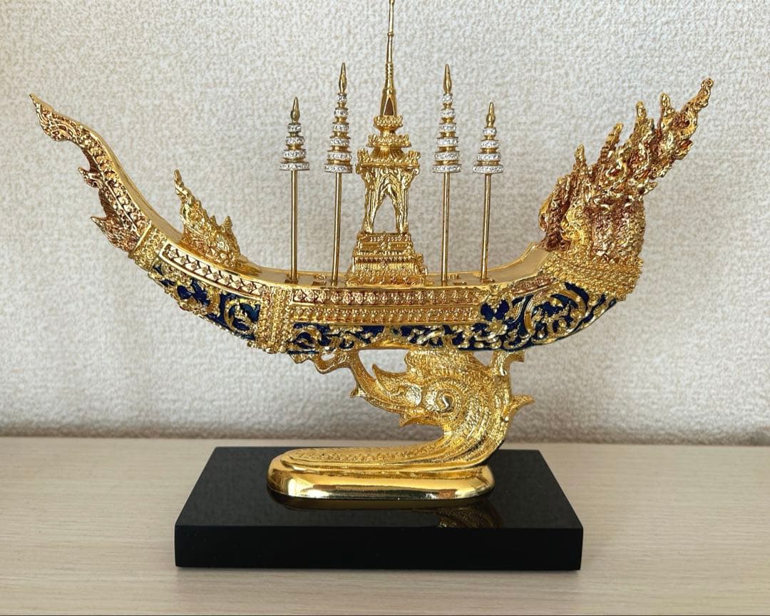スパンナホン　タイ王室御座船　CugicGems Thailand