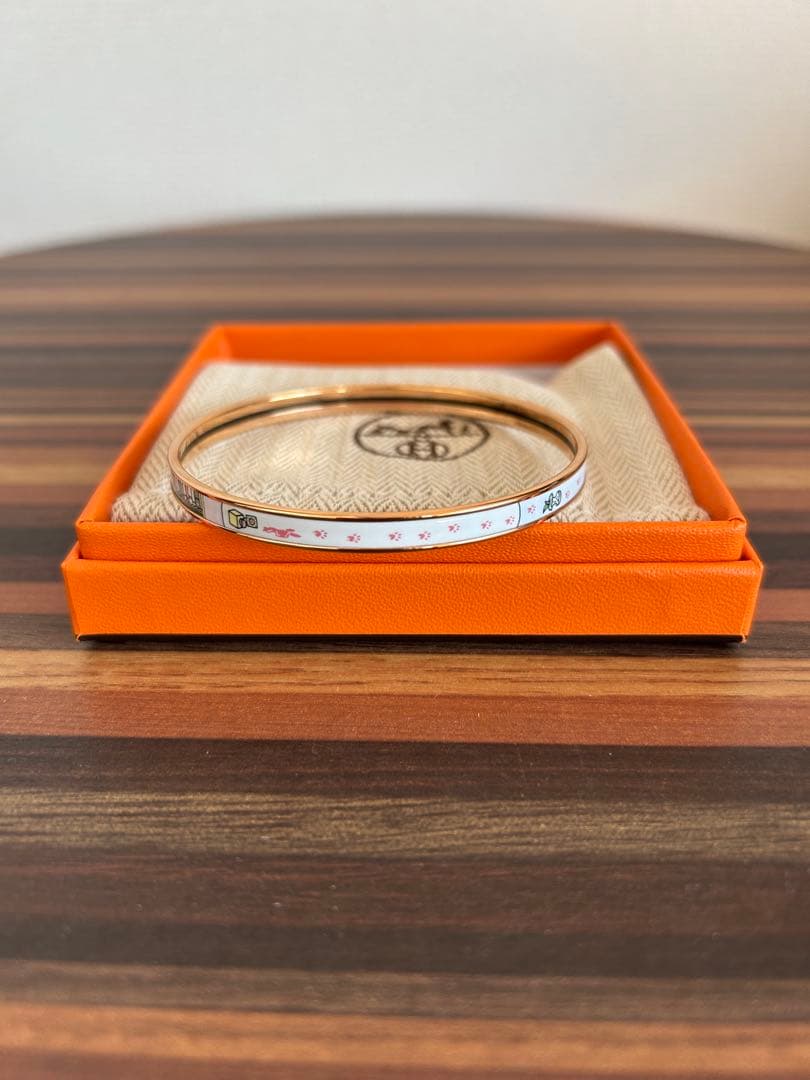 エルメスブレスレット　エクストラファン＜24番地のミステリー＞猫