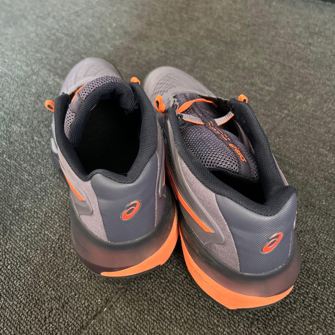 ASICS テニスシューズ グレー/オレンジ