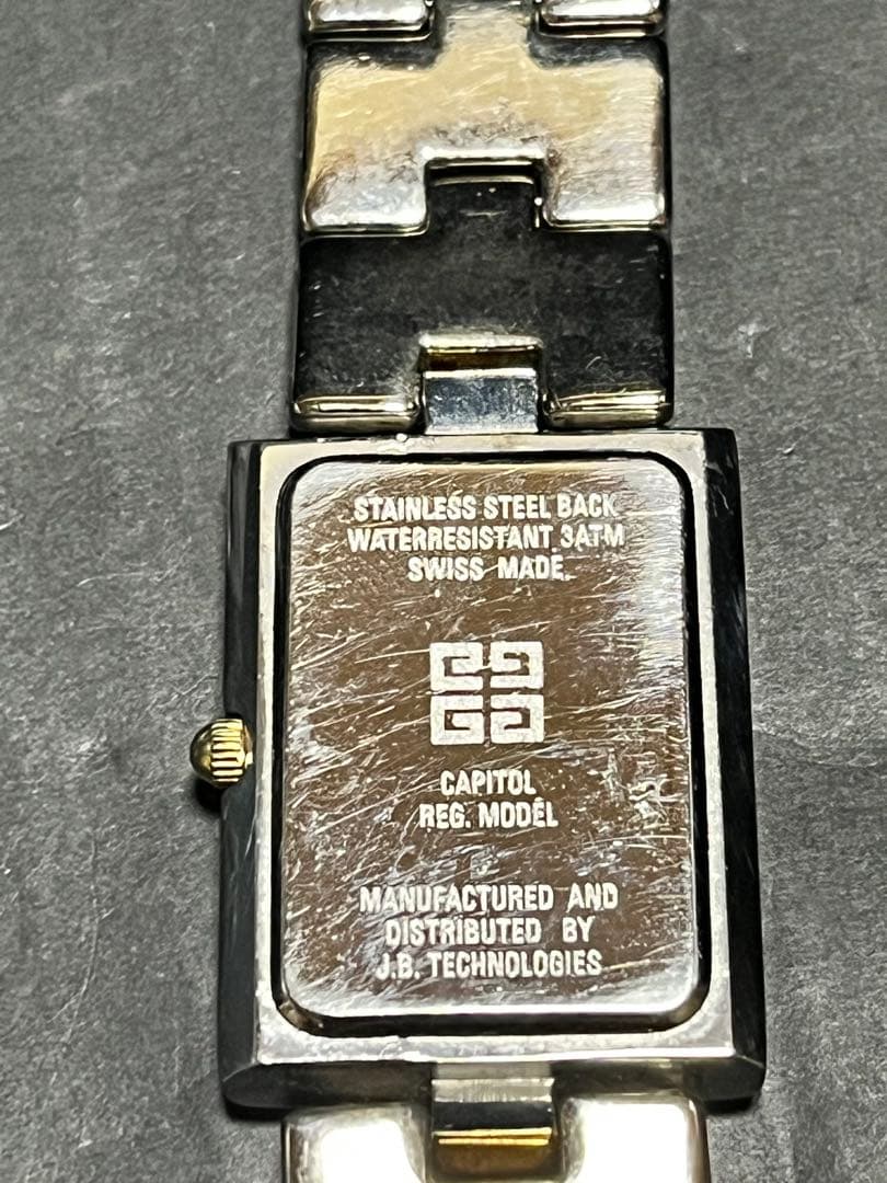 ★超絶美品　ジバンシー SS 石付　ブラック文字盤 レディース腕時計　動作良好