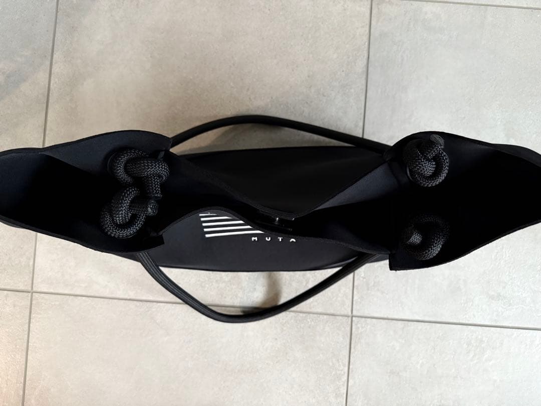 【新品】muta MARINEカットオフネオプレン BIGトートバッグ　ブラック