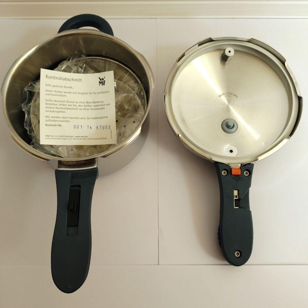 WMF Perfect Plus 2.5 圧力鍋(蒸し器,ガラス蓋,レシピ本付）