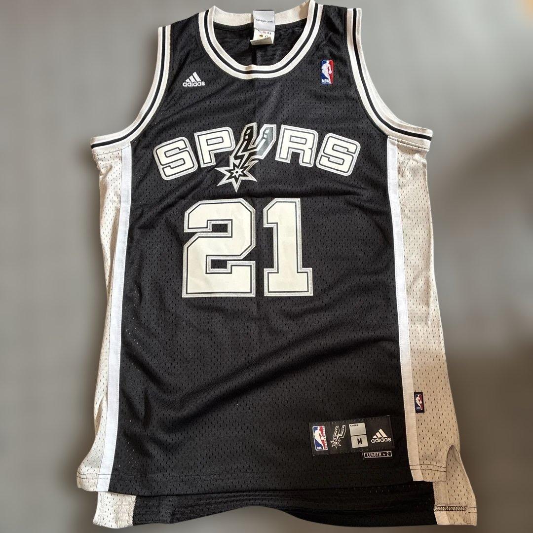 ティムダンカン　ユニホーム