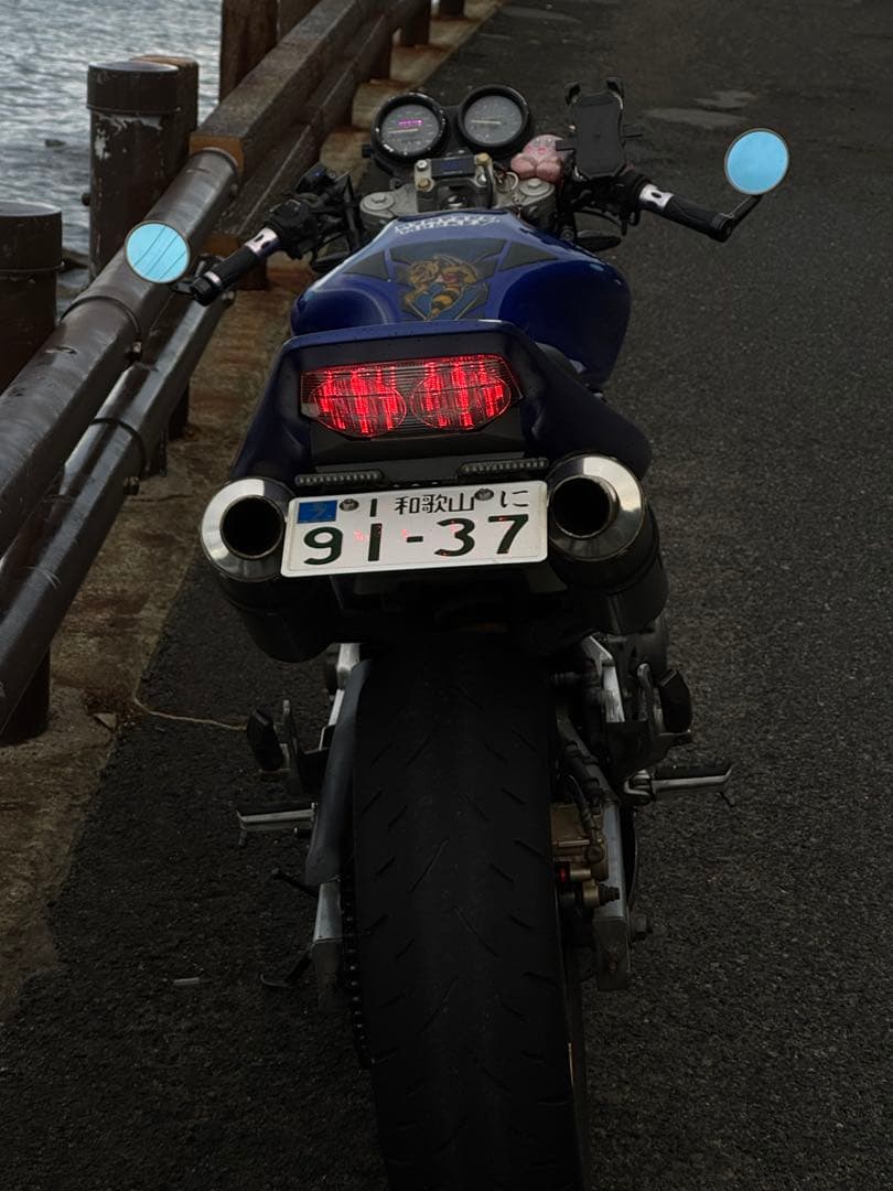 ホーネット250 ニコイチ cb400sf テールカウル