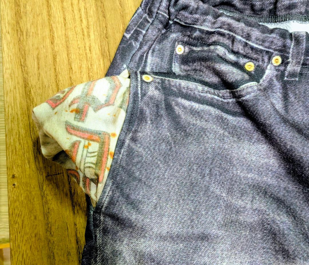 TATA 転写デニムパンツ　ブラック