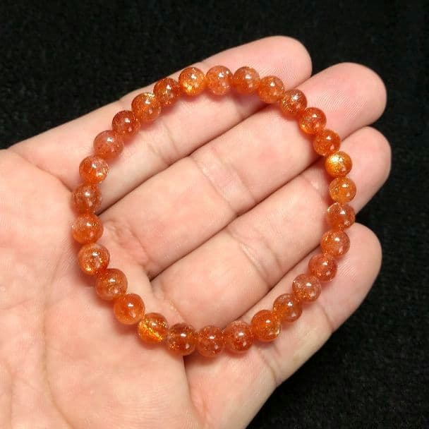 【極上,小粒】メラメラサンストーン ６㎜　ブレスレット　美品　希少　太陽石