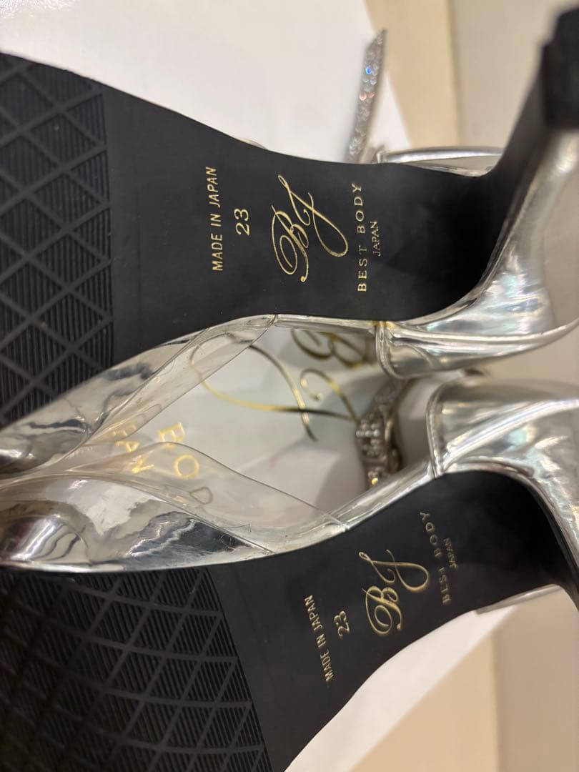 ベストボディジャパン公式ヒール シルバー アンクルストラップ ハイヒール23cm