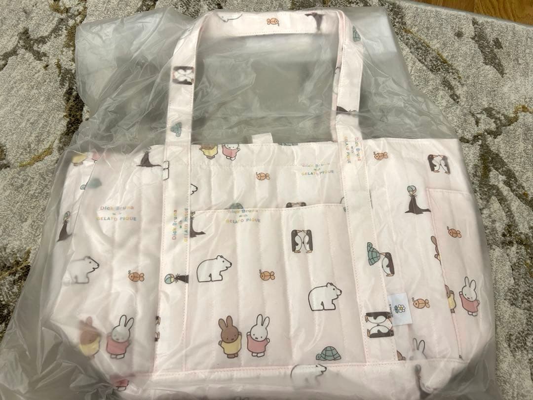 【新品未開封】ジェラートピケ ミッフィー キルティング総柄ママバッグ