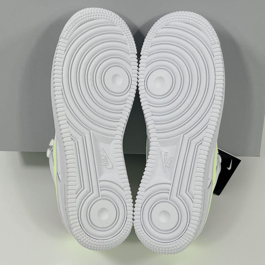 NIKE WMNS AIR FORCE 1'07 24cm デッドストック