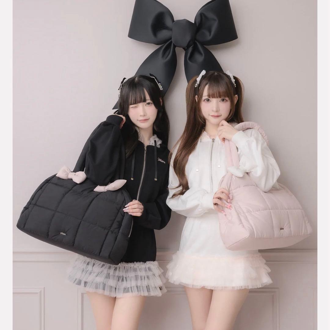 pium ピウム ボリュームリボンキャリーオンボストンバッグ 黒