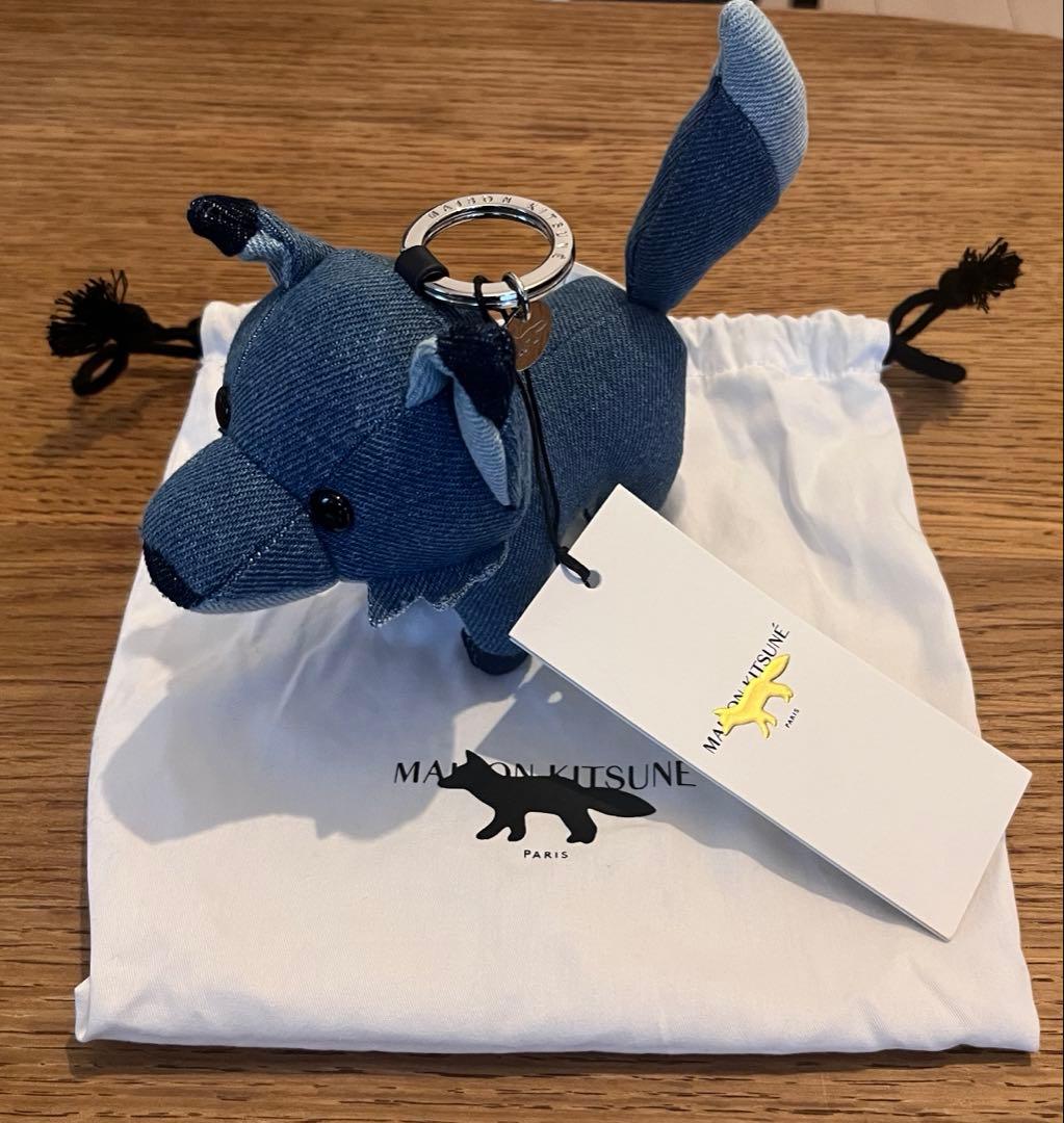 新品未使用 メゾンキツネパリ　キーホルダー