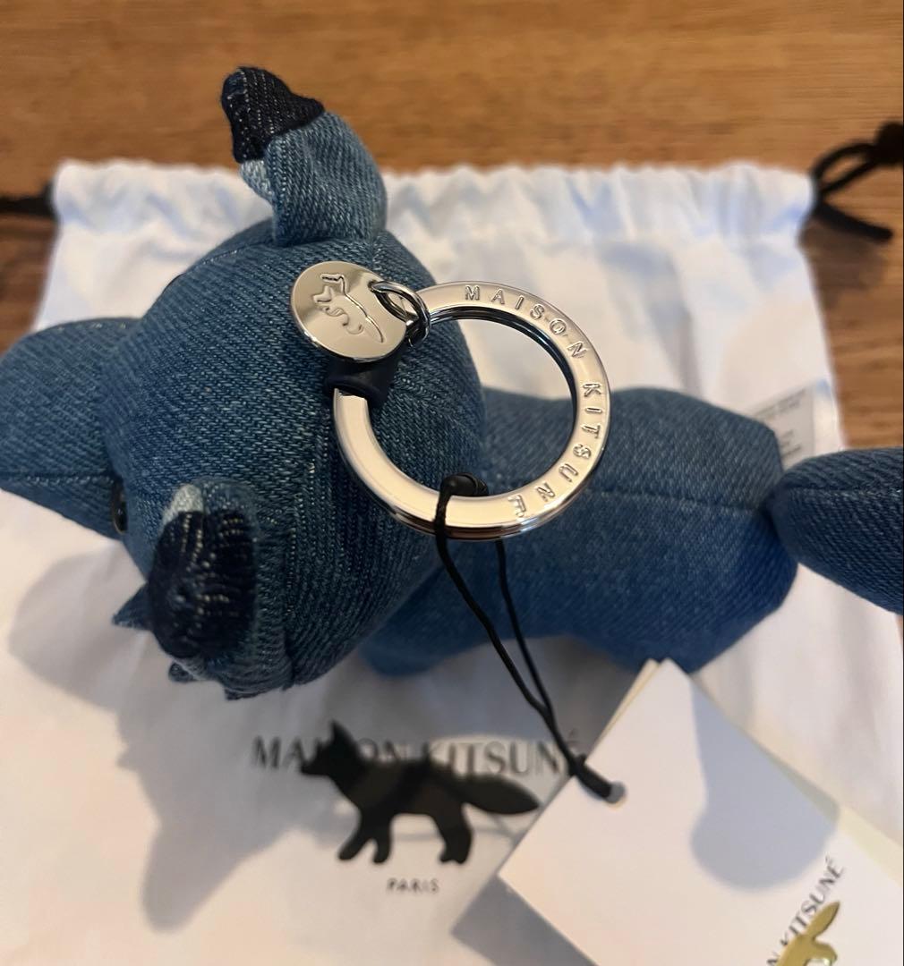 新品未使用 メゾンキツネパリ　キーホルダー