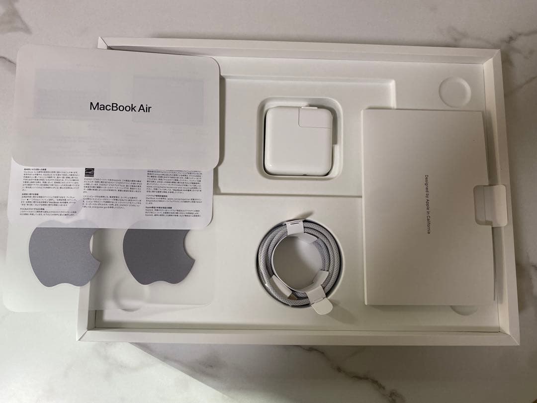 【美品】MacBookAir M2 13.6インチ2022バッテリー99%