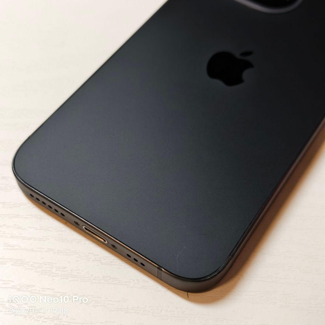 【美品】某16Proの外装へ交換済み 256GB版 iPhone Xs