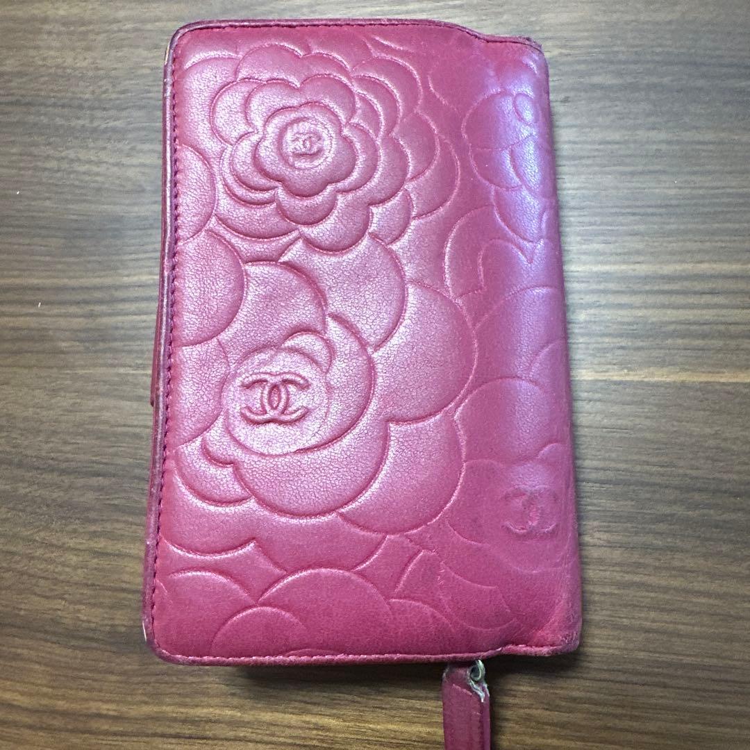 CHANEL カメリア ピンク 二つ折りコンパクト財布　二つ折り財布　フラワー