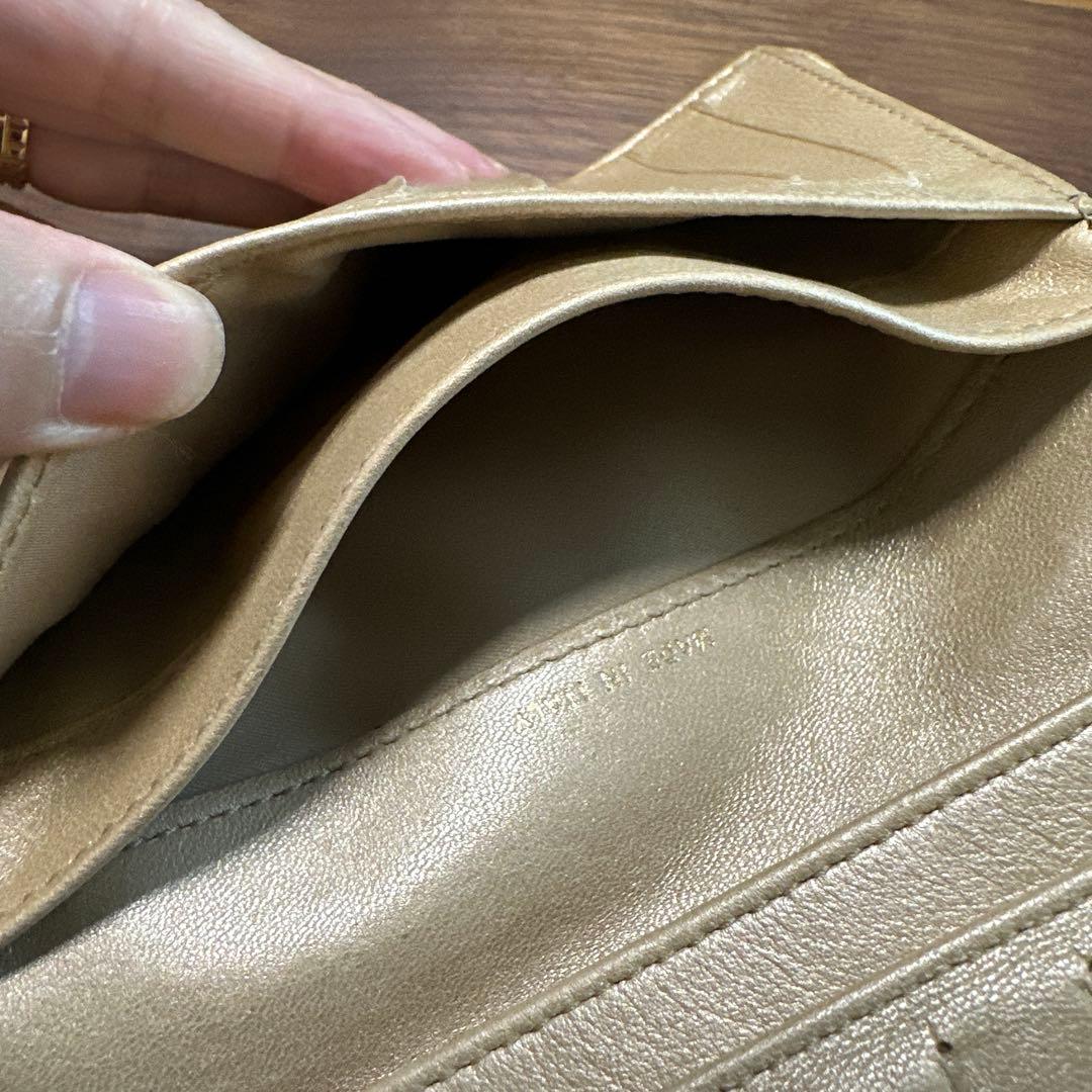 CHANEL カメリア ピンク 二つ折りコンパクト財布　二つ折り財布　フラワー