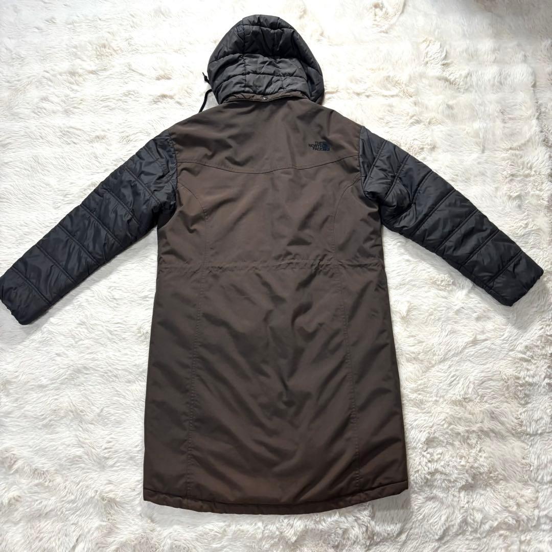 【THE NORTH FACE】異素材切り替え中綿ロングジャケット　大きいサイズ
