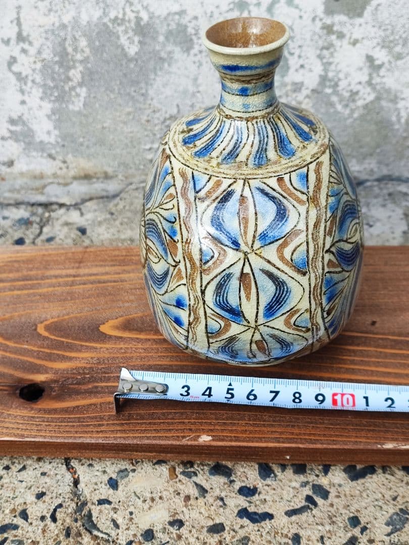 花瓶　フラワーアレンジメント　窯元 花がら　豊前吉右衛門窯 陶器　花柄